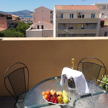 Nocleg ze śniadaniem La Terrazza 2*